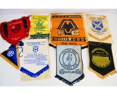 Football Rosettes, Various sizes and various ages. Includes Inter Milan, Flamengo, Wolverhampton Wanderers, East Fife etc (8)