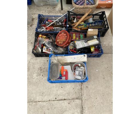 AN ASSORTMENT OF TOOLS TO INCLUDE HAMMERS, WIRE BRUSHES AND NAILS ETC 