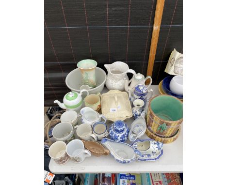 AN ASSORTMENT OF CERAMIC ITEMS TO INCLUDE JUGS, BOWLS AND DISHES ETC 