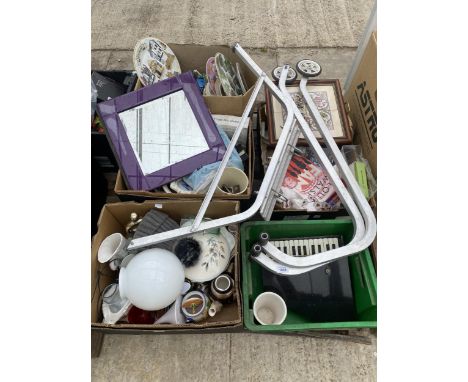 AN ASSORTMENT OF HOUSEHOLD CLEARANCE ITEMS TO INCLUDE CERAMIC WARE, PLATES AND BOOKS ETC 