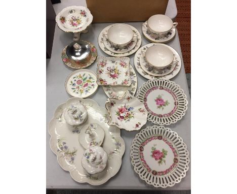 A MIXED COLLECTION TO INCLUDE SPODE AND MINTON TRINKET DISHES , A DRESSING TABLE SET OF FLOWER DESIGN WITH A RING HOLDER AND 