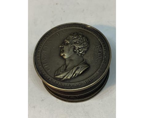 A PEWTER SNUFF BOX DEPICTING CHARLES JAMES FOX 