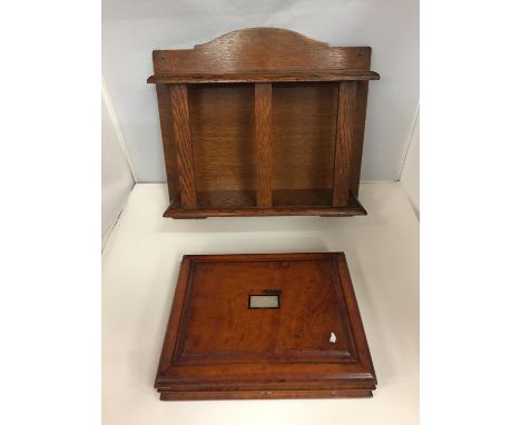 A VINTAGE BOX OF FLATWARE AND A WALL SHELF 