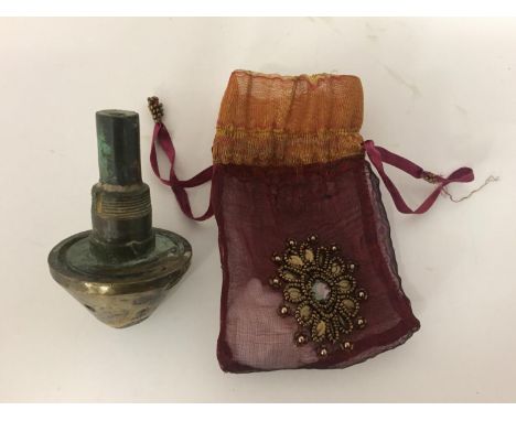 A WW1 ARTILLARY MORTAR BRASS FUSE MARKED WITH D000Z SP K AND OTHER INDISTINCT MARKINGS AND A 18/19C MUSKET BALL 