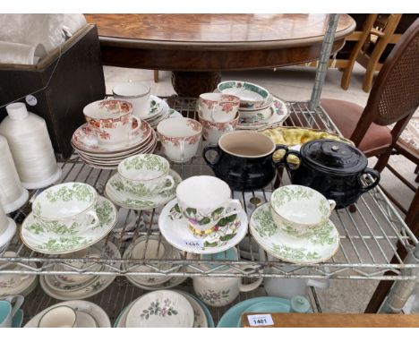 AN ASSORTMENT OF CERAMIC WARE TO INCLUDE CUP AND SAUCERS ETC 