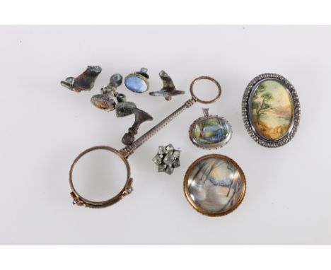 17th century bronze seal c.1640, three others brooches, a lorgnette and various other items. 