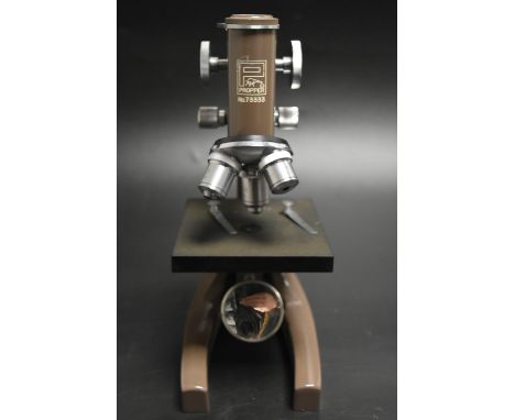 A mid 20th century Propper microscope, Model No. 73333. H.28cm 