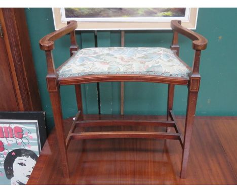 MAHOGANY INLAID PIANO STOOL 