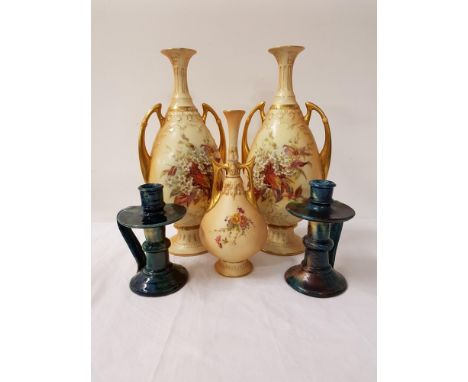 MIXED LOT OF CERAMICSincluding a Royal Worcester vase with floral decoration, a pair of Royal Worcester style vases with flor