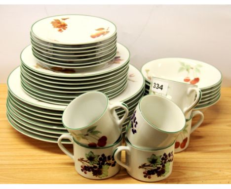 A quantity of Royal Worcester "Evesham vale" pattern tea and dinner set.
