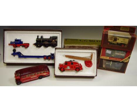 A Model of Yesteryear 1929 Scammell 100 ton truck trailer with G.E.R. class 2-4-0 locomotive YS-16; another 1936 Leyland 'Cub