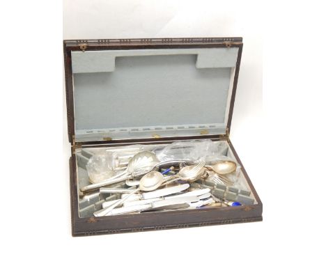 A mixed quantity of silver plated flatware, together with niello white metal teaspoons, enamel and gilded spoons and sundry, 