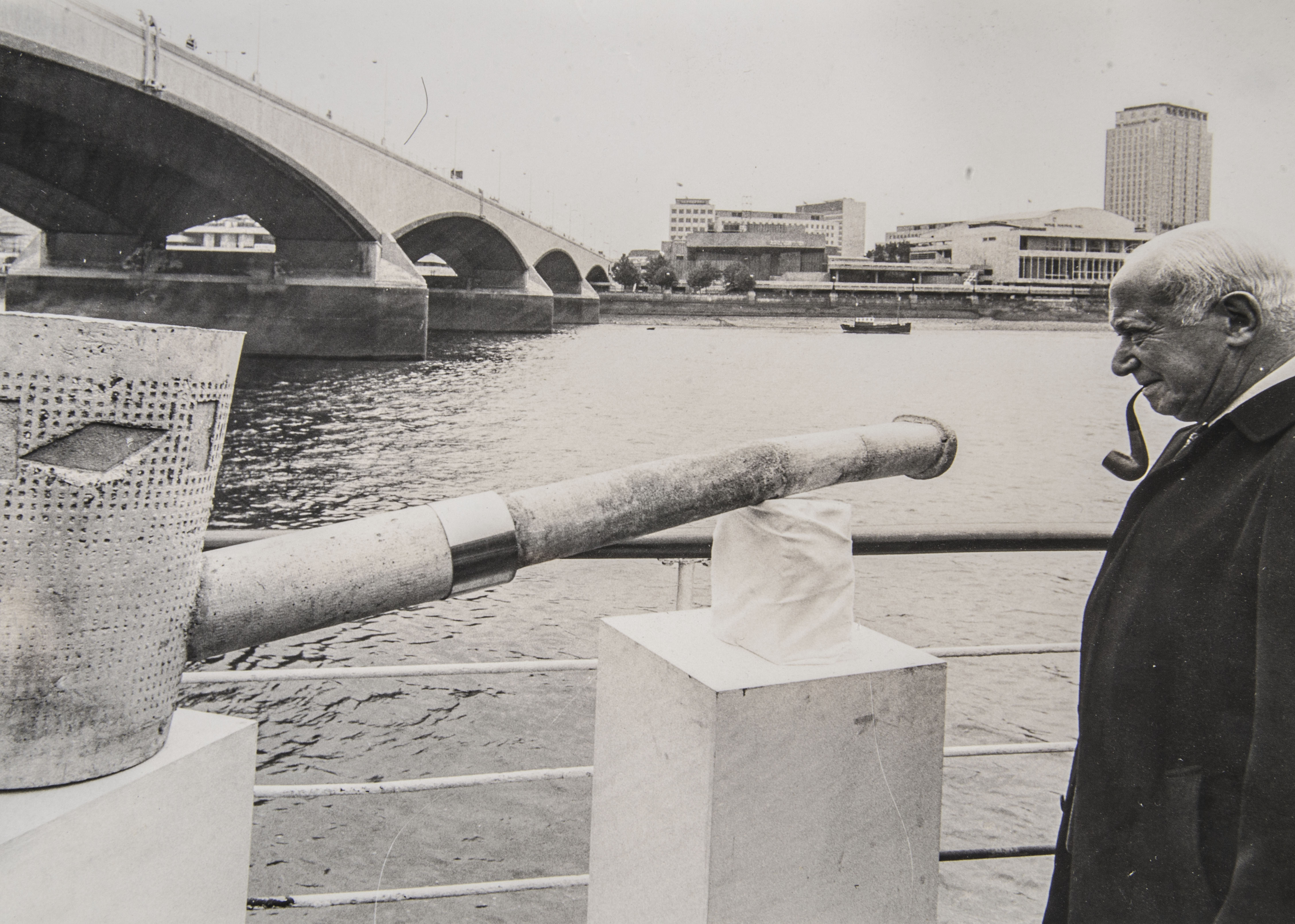 The largest pipe in the world!, A very large concrete pipe, made to