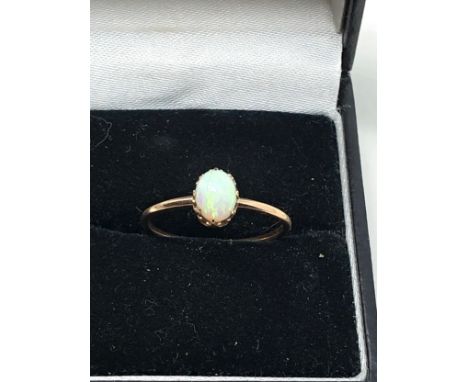 9ct gold vintage opal solitaire dress ring (1g)