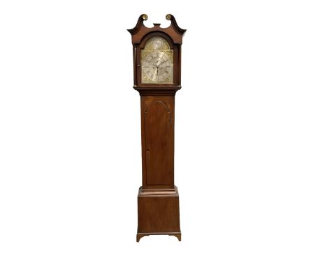 John Agar of York - Late 18th-century 8-day mahogany longcase clock, with a swans neck pediment and brass paterae, break arch