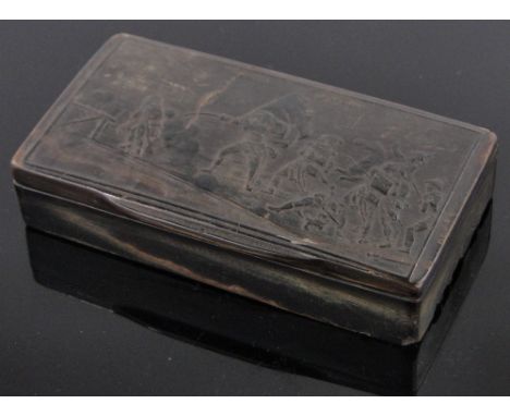 A 19th century continental horn snuff box,the lid decorated with a relief battle scene, Pont D'arcole, length 10.5cm.
