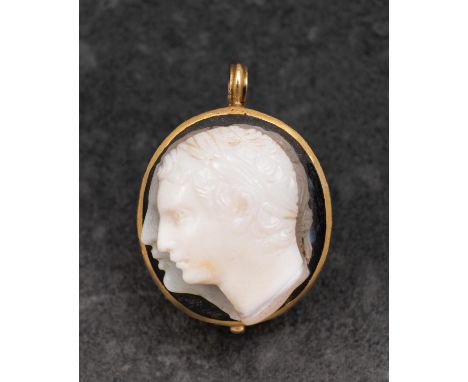 An early 19th century, sardonyx cameo pendant, depicting a double portrait of a Roman emperor in profile, length ca. 2.3cm, t