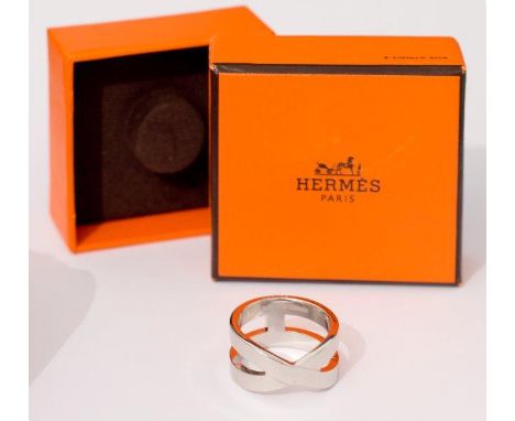 A Hermes Rue Van palladium finished scarf ring, boxed