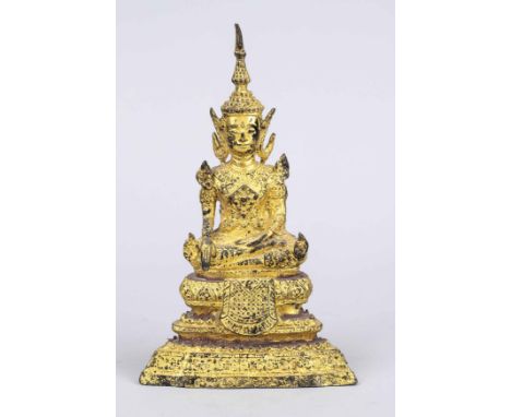 Buddha Rattanakosin, Thailand, 19. Jh., Bronze vergoldet. Im Padmasana auf getrepptem Sockel, ber. &amp; leicht best., H. 20 