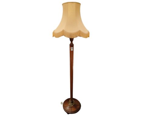 STANDARD LAMP 