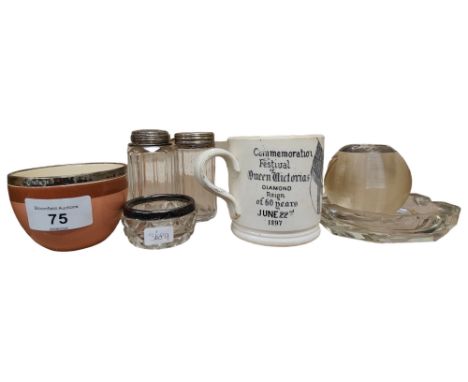 SHELF LOT OF GLASSWARE WITH SILVER FITTINGS AND 2 CUPS 