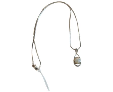 SILVER OPAL PENDANT ON SILVER CHAIN 