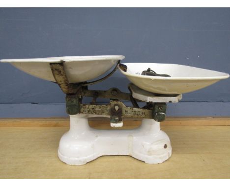 Isle of Ely Wisbech scales with weights&nbsp;