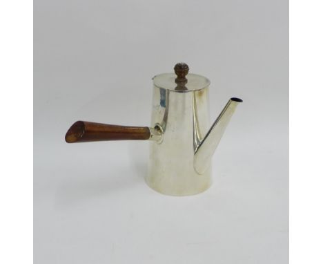 George V silver chocolate pot with a wooden finial and handle, makers mark for Brook &amp; Sons, Edinburgh 1914 13cm high 