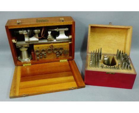 Horologist / Watchmakers tools, two cases (a lot)
