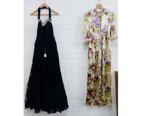Quantity of ladies vintage evening dresses (a lot) 
