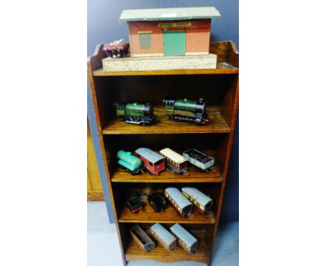 Vintage Hornby to include 50153 and 45746 engines, carriages and goods depot tin plate building etc., (a large lot) 