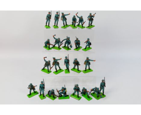 Britains Deetail - An unboxed collection of 24 Britains Deetail German Infantry figures, in 11 different poses, including Ger