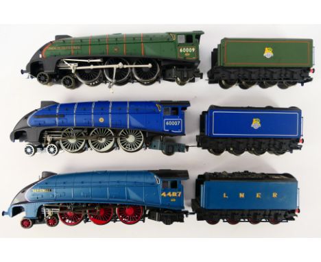 Bachmann - Three unboxed Bachmann OO gauge Class A4 4-6-2 steam locomotives and tenders. Lot consists of Op.No.60007 in BR bl