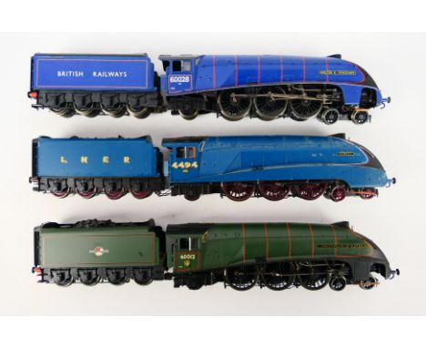 Hornby - Three unboxed Hornby OO gauge Class A4 4-6-2 steam locomotives and tenders. Lot consists of Op.No. 60028 'Walter K.W