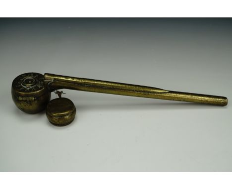 A Quing Chinese scholar's combined pen case, ink pot and magnetic compass, 23 cm
