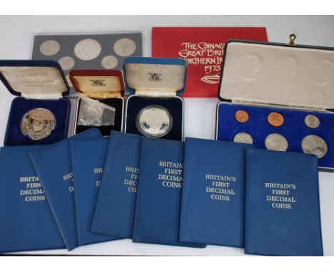 BOXED SET OF MINT NEW ZELAND COINS 1967 with fitted plush lined interior THREE OTHER BOXED COINS  including proof medallion C