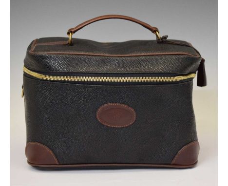 Mulberry - Scotchgrain leather vanity case with brown leather carry handle, gilt metal zip and padlock, disk numbered 080013,