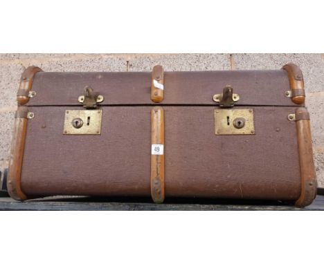 WOOD BOUND BROWN FIBRE TRAVEL TRUNK