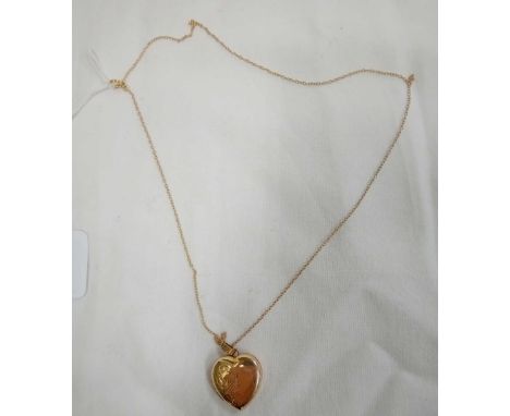 9CT HEART PENDANT ON CHAIN, APPROX 4G