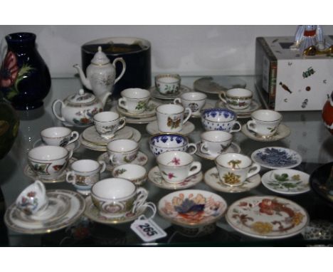 VARIOUS MINIATURE TEAWARES, PLATES, etc, to include Spode, Wedgwood, Masons, Coalport etc