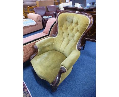 A VICTORIAN MAHOGANY FRAMED BUTTON BACK ARMCHAIR (sd)