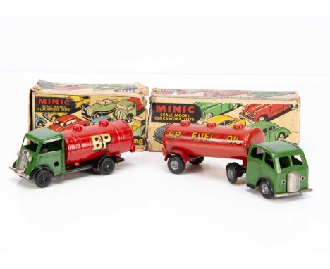 Tri-ang Minic Tinplate Clockwork Post-War Petrol Tankers, 31M Shell BP Fuel Oil Petrol Tanker, green forward control type cab