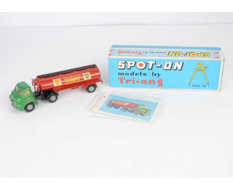 A Tri-ang Spot-On No.158A/2 Bedford 'S' Type 2000 Gallon Shell BP Tanker, green cab, black chassis, red tank, bare metal hubs