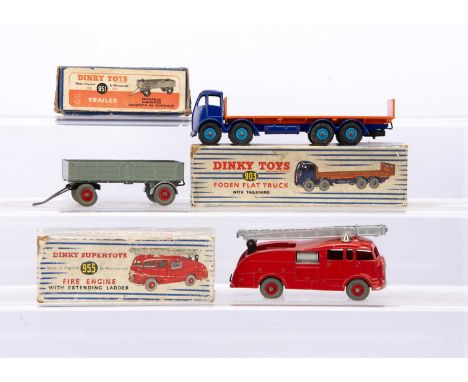 Dinky Toys 903 Foden Flat Truck With Tailboard, 2nd type violet-blue cab and chassis, orange flatbed, mid-blue grooved hubs, 