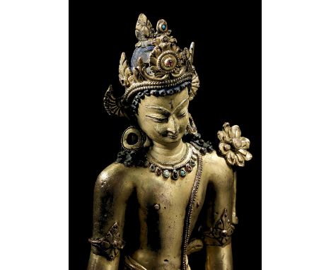 STATUETTE DE PADMAPANI LOKESHVARA EN ALLIAGE DE CUIVRE DORÉNÉPAL, XIVE SIÈCLEHimalayan Art Resources item no. 4815 33.3 cm (1