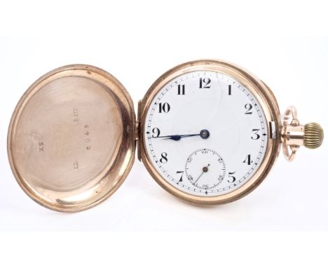 Gentlemen's gold (9ct) full hunter pocket watch with Swiss seventeen jewel button-wind movement in rose gold (9ct) case (Ches