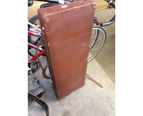 A VINTAGE CASE AND PROJECTOR SCREEN
