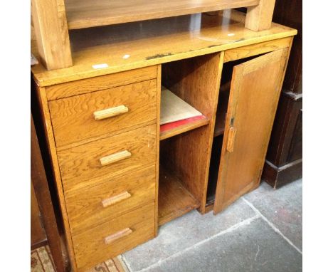 A UTILITY LIGHT OAK UNIT. W91.5CM D40.5CM H75CM
