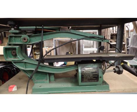 Nutool 18 inch scroll saw. Not available for in-house P&P, contact Paul O'Hea at Mailboxes on 01925 659133All electrical item
