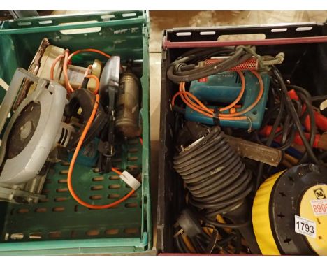 Mixed tools and cables. Not available for in-house P&amp;P, contact Paul O'Hea at Mailboxes on 01925 659133 